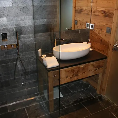Skyfall Charming & Luxury Chalet 6 Pers By Alpvision Residences 샬레 *