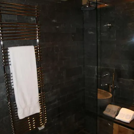 Skyfall Charming & Luxury Chalet 6 Pers By Alpvision Residences 샬레